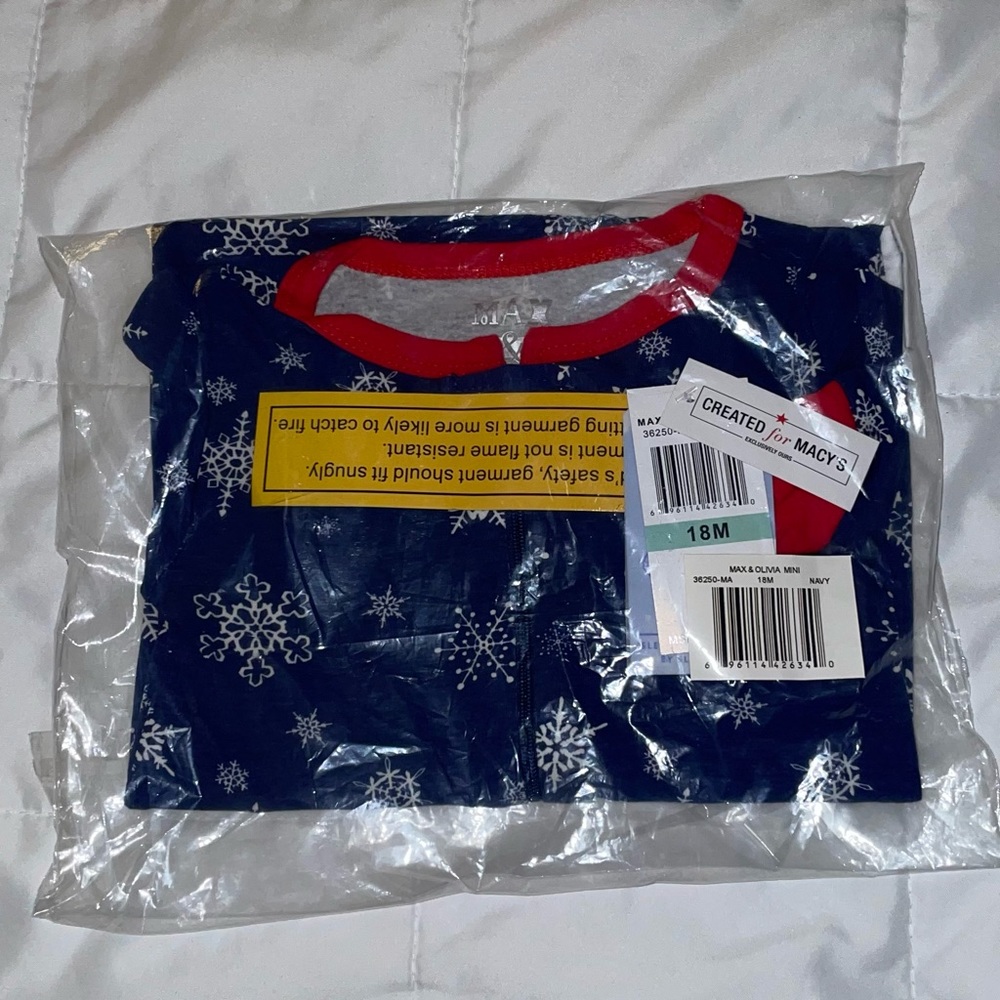 Max & Olivia - Kids’ Coverall Pjs (18mo)
